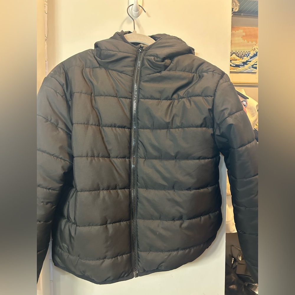 Wild Fable Black Puffer Jacket with hood and pockets